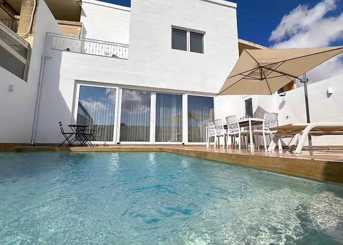 Dar Sara Gozo * Victoria