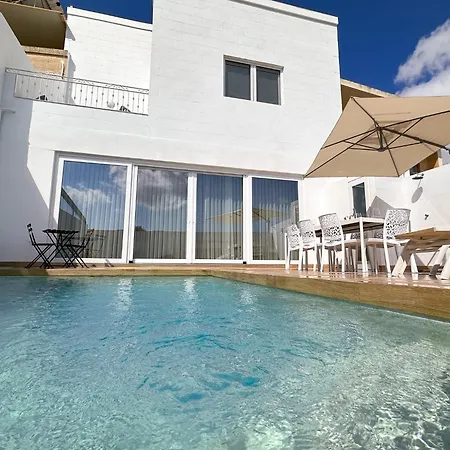 Dar Sara Gozo * Victoria