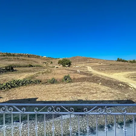 Dar Sara Gozo Nyaraló