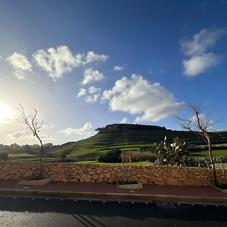 Dar Sara Gozo Victoria